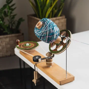 KnitPro Bobinoir en bois Signature